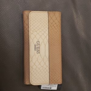 Guess Wallet
